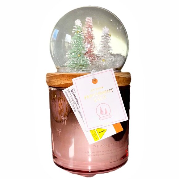 🎄LED Light-up Snow Globe LAB Candle Scented Candle Holiday Christmas Decor. NEW - Picture 3 of 6